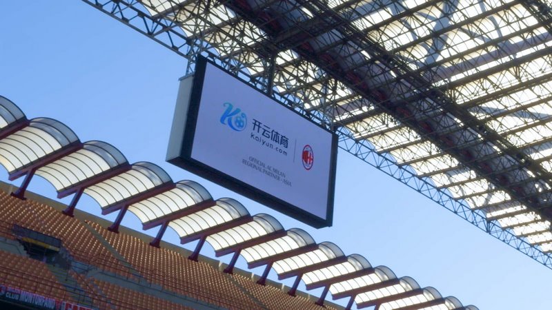 赛场上展现